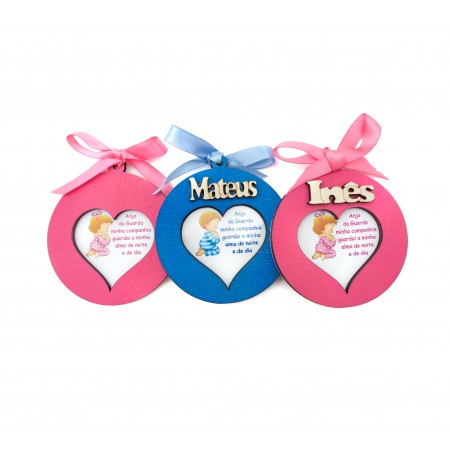 Medalhão Rosa/Azul C/ K-Line C/ Nomes Medalhão Rosa/Azul C/ K-Line C/ Nomes