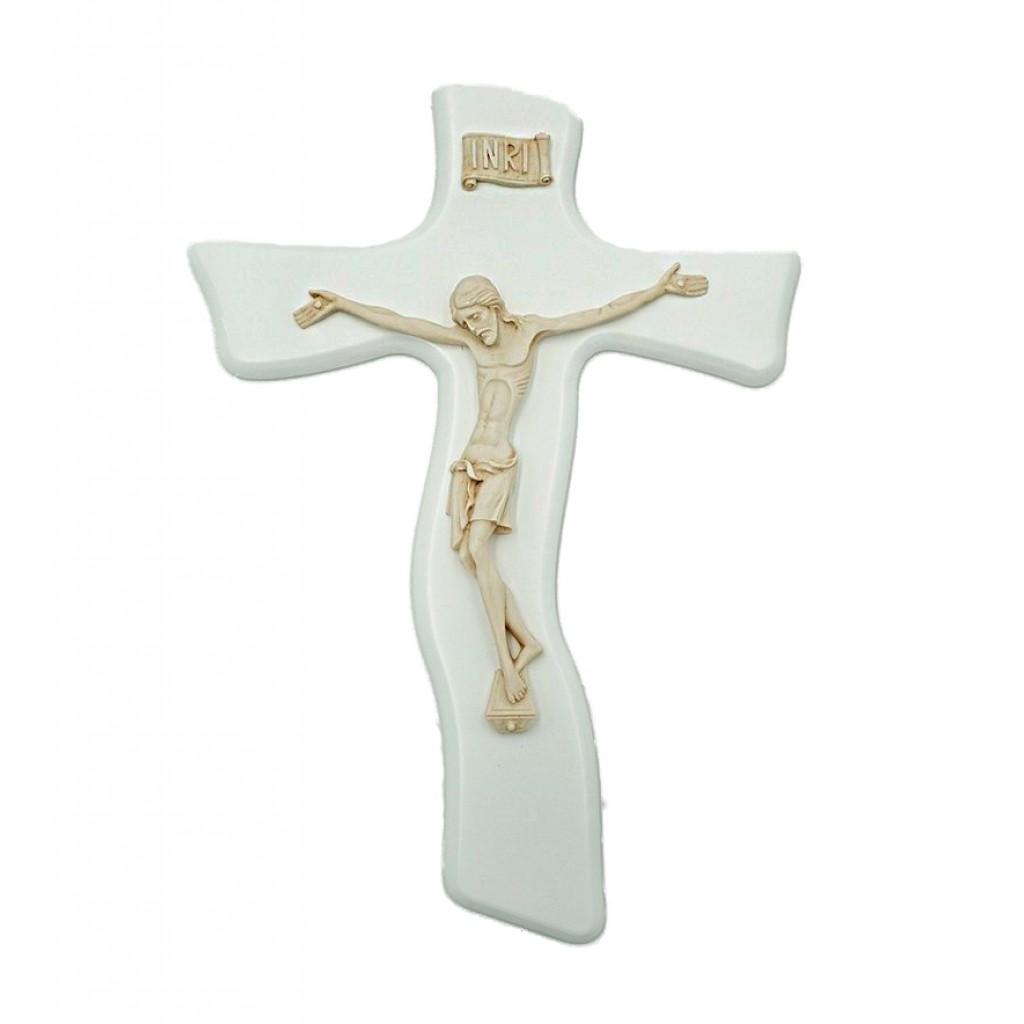 Crucifixo Branco de Pendurar em Resina 30x21 cm