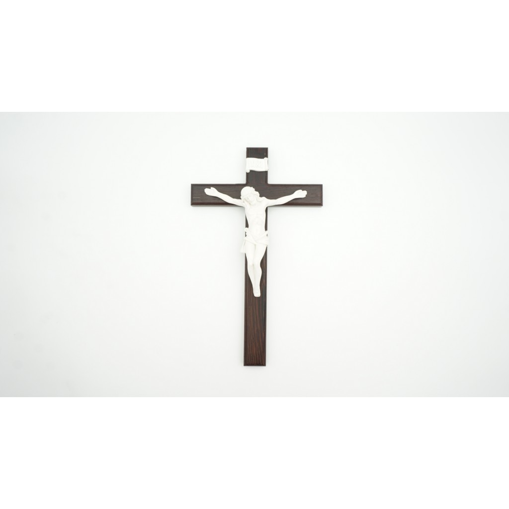 Crucifixo de Pendurar em Madeira 30x18cm