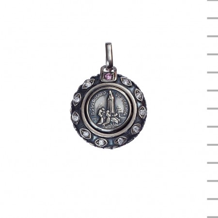 Medalha Prata Redonda Pétalas com Zirconias 7,50gr Medalha Prata Redonda Pétalas com Zirconias 7,50gr